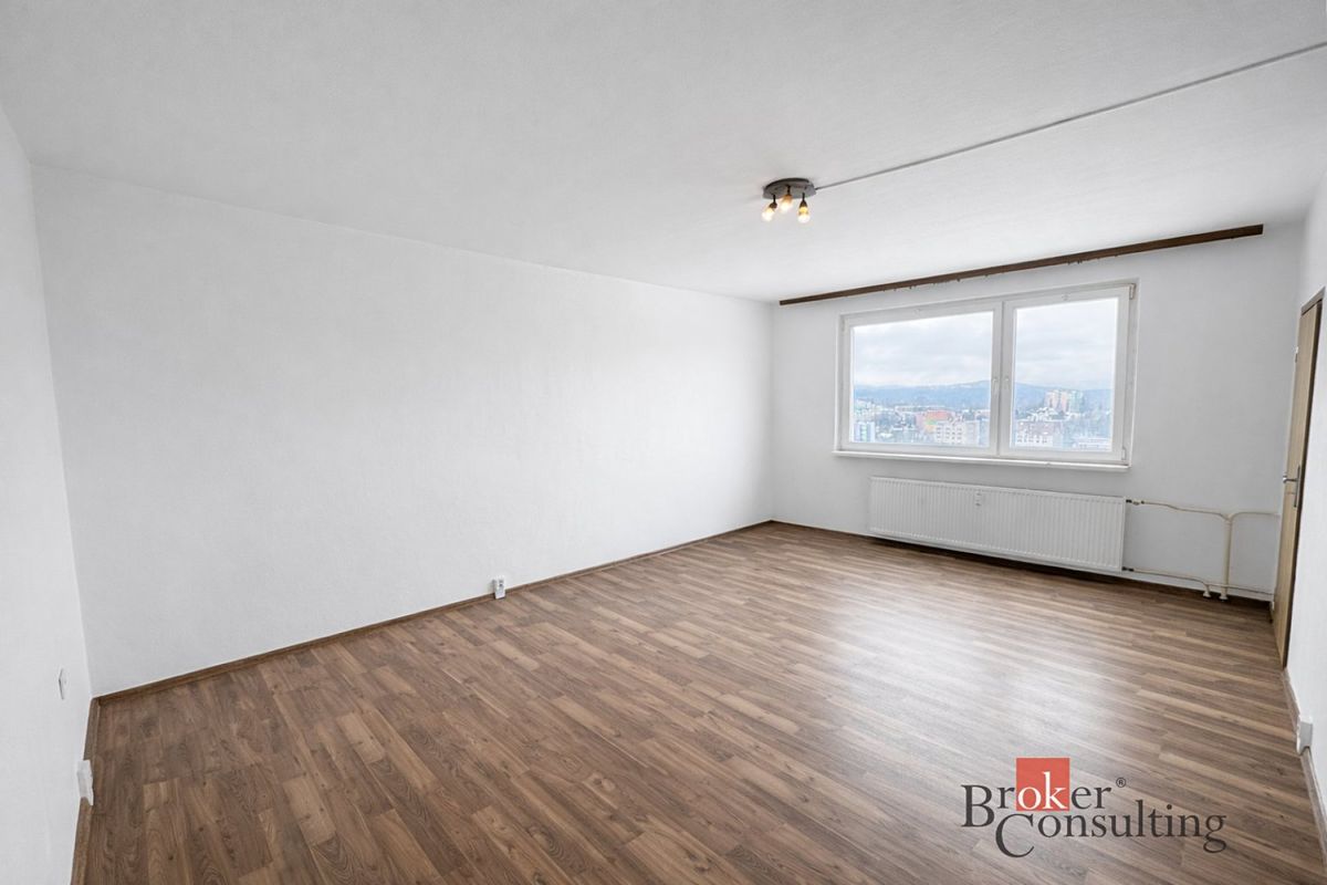 Pronájem bytu 1+1 38 m²