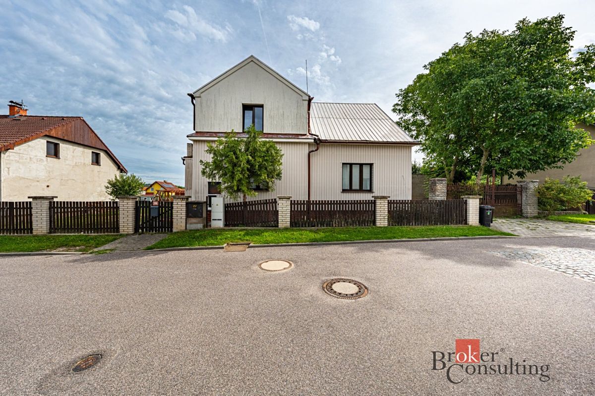 Prodej rodinného domu 151 m², pozemek 1025 m² thumbnail 9