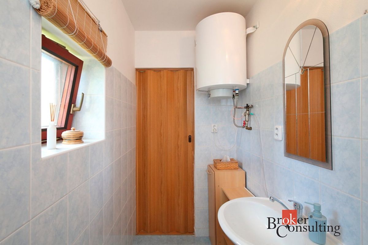 Prodej rodinného domu 158 m², pozemek 1356 m² thumbnail 29