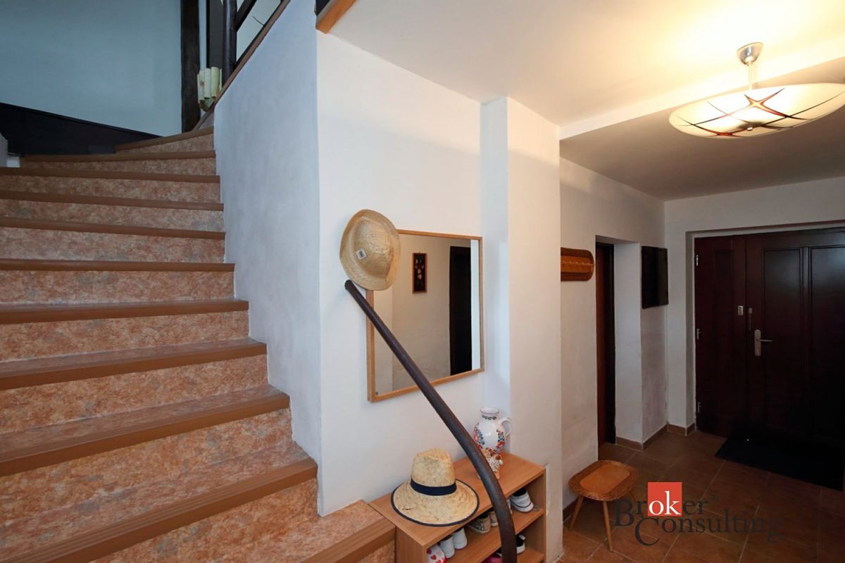 Prodej rodinného domu 158 m², pozemek 1356 m² thumbnail 31